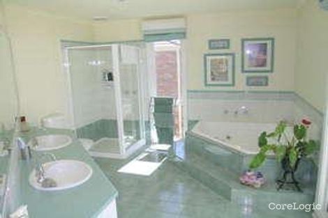Property photo of 5 Lodge Close Rowville VIC 3178