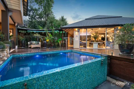 Property photo of 13-15 Waterview Close Kewarra Beach QLD 4879