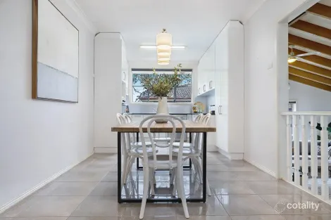 Property photo of 1 Collwood Crescent Orange NSW 2800