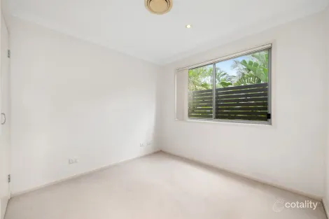 Property photo of 4/20 Nicklin Street Coorparoo QLD 4151
