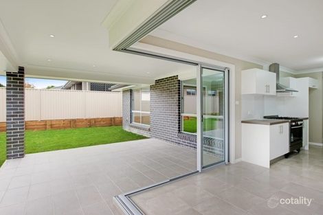 Property photo of 23 Grasstree Avenue Woongarrah NSW 2259