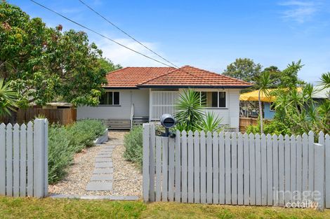 10 Detling St, Stafford Heights, QLD 4053
