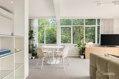 3/54 Tennyson St, Elwood, VIC 3184