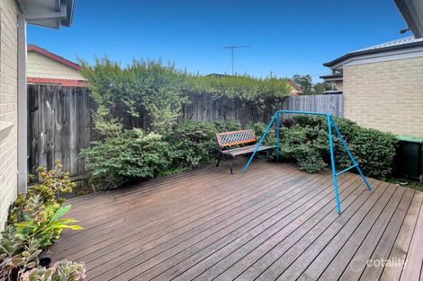 Property photo of 2/5 Patern Street Highton VIC 3216