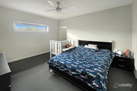 Property photo of 2/5 Patern Street Highton VIC 3216