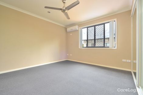 Property photo of 4/25 Roberts Street South Gladstone QLD 4680