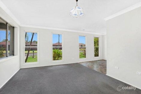 Property photo of 20 Brigadoon Circuit Oak Flats NSW 2529