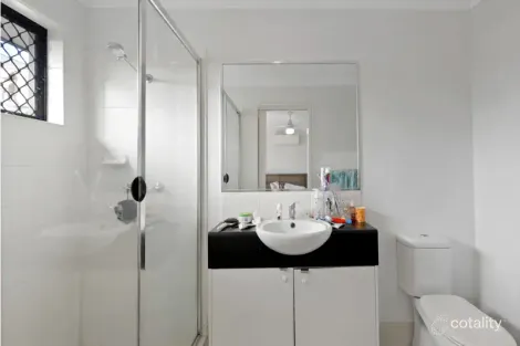 Property photo of 34 Newport Parade Blacks Beach QLD 4740