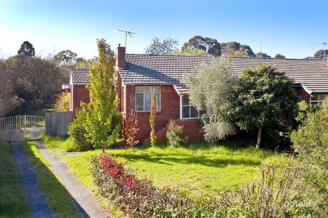 34 Lawson Pde, Heidelberg Heights, VIC 3081