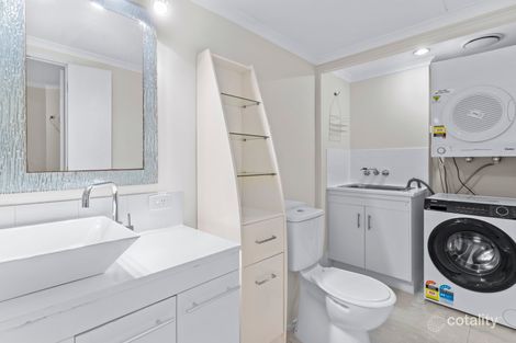 Property photo of 2/6-8 Faculty Close Smithfield QLD 4878