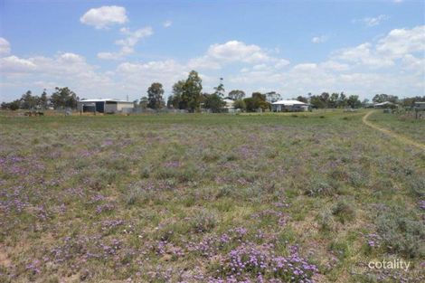 26 Baron St, Jondaryan, QLD 4403