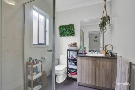 Property photo of 140 Haze Drive Point Cook VIC 3030