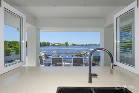 Property photo of 5 Karinya Place Twin Waters QLD 4564