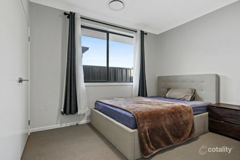 Property photo of 22 Herd Street Oran Park NSW 2570