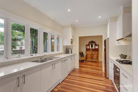 Property photo of 4 Wattle Valley Road Canterbury VIC 3126