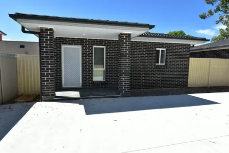 10 Dale Ave, Liverpool, NSW 2170