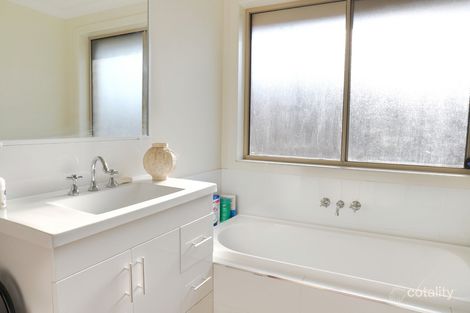 Property photo of 8 Lavender Close Gillieston Heights NSW 2321