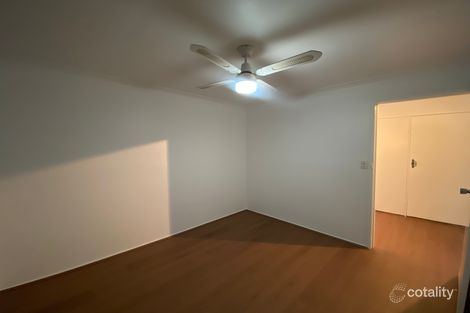 Property photo of 5 Strathfield Close St Johns Park NSW 2176