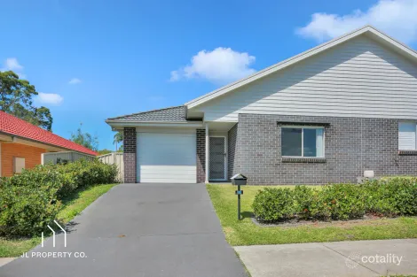 48 NIGELLA CCT, HAMLYN TERRACE, NSW 2259