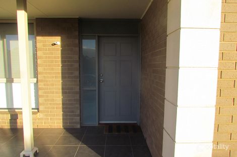 Property photo of 16 Macquarie Parade Meadows SA 5201