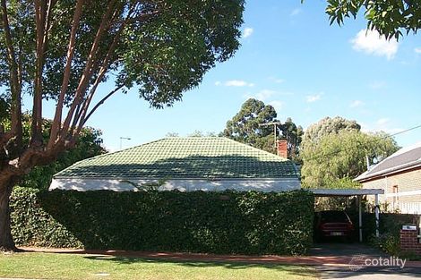 10 Waylen St, Guildford, WA 6055