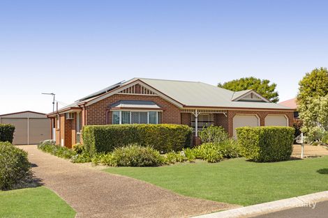 16 Buckle Ct, Middle Ridge, QLD 4350