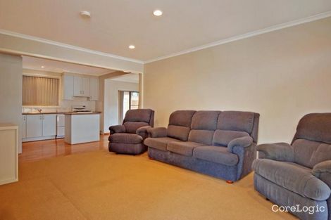 Property photo of 3 Monk Crescent Bomaderry NSW 2541