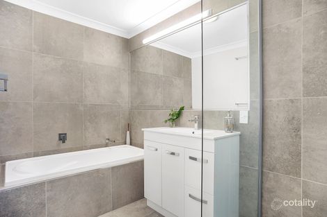 Property photo of 5 Sorbonne Close Sippy Downs QLD 4556