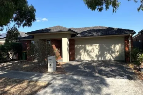 11 Heathcote Gr, Officer, VIC 3809