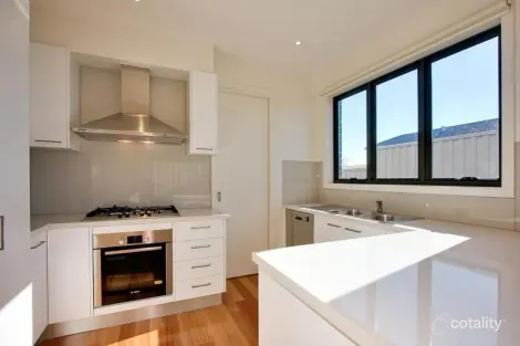 Property photo of 3/24 Newbigin Street Burwood VIC 3125