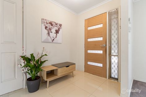 Property photo of 12 Cornwell Crescent Cranbourne East VIC 3977