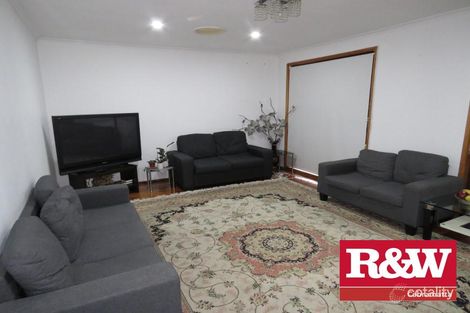 Property photo of 5 Lurr Place Bonnyrigg NSW 2177