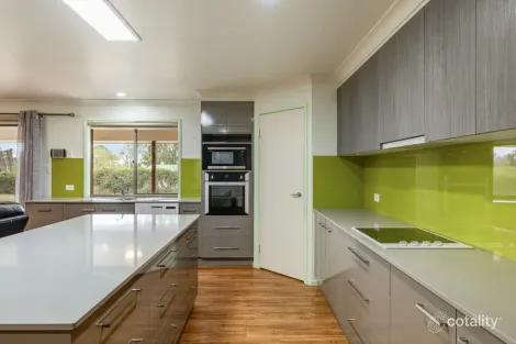 Property photo of 7 Highview Street Meringandan West QLD 4352