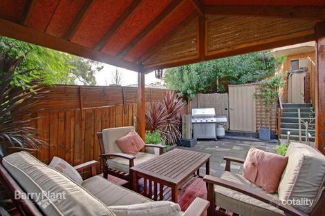 2/12 Rosella Ave, Boronia, VIC 3155