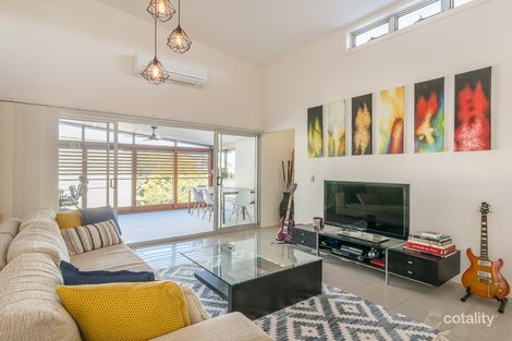 Property photo of 2/617-619 Logan Road Greenslopes QLD 4120