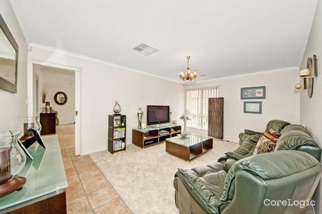 Property photo of 32 Goodhart Crescent Dunlop ACT 2615