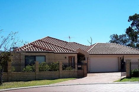 5 Elm Pl, Helena Valley, WA 6056