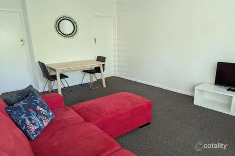 Property photo of 11/3 Kooyongkoot Road Hawthorn VIC 3122