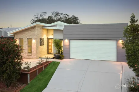 44 Settlers Rd, Wadalba, NSW 2259