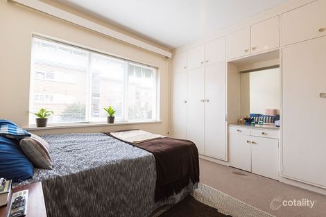 Property photo of 3/233 Alma Road St Kilda East VIC 3183