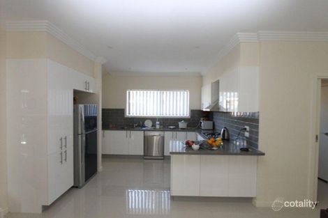 Property photo of 13/5 Tarella Street Hampton Park VIC 3976