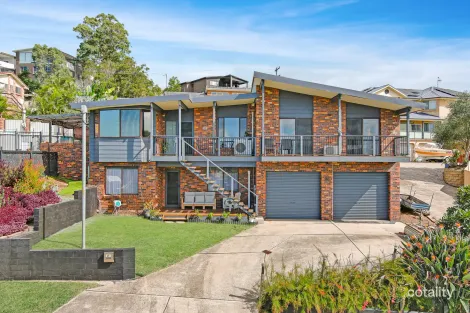 Property photo of 29 Wybalena Avenue Koonawarra NSW 2530