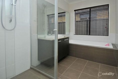 Property photo of 30 Atkinson Close Point Cook VIC 3030