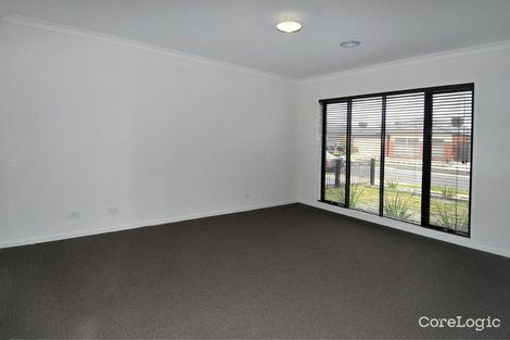 Property photo of 30 Atkinson Close Point Cook VIC 3030