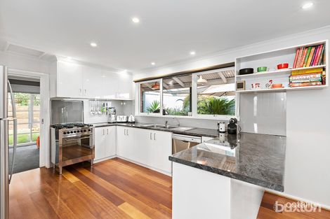 Property photo of 37 Kearney Drive Aspendale Gardens VIC 3195