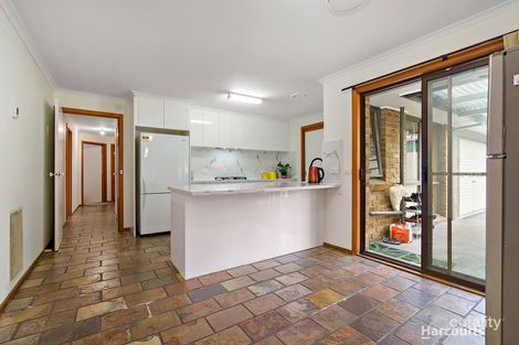 Property photo of 34 Falkiner Crescent Dandenong VIC 3175