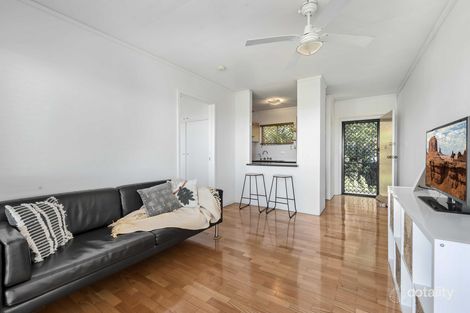 Property photo of 28/76 Gladstone Road Highgate Hill QLD 4101