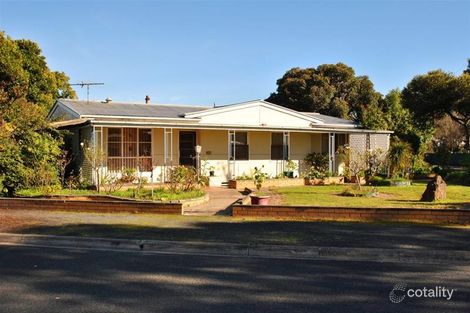 15 Edinburgh Ave, Tanunda, SA 5352