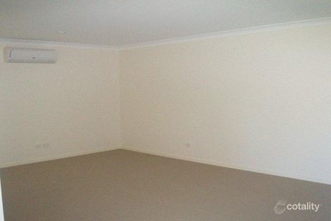 Property photo of 60 Ridgegarden Drive Morayfield QLD 4506