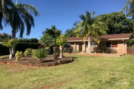 8 Ruwa Dr, Glass House Mountains, QLD 4518